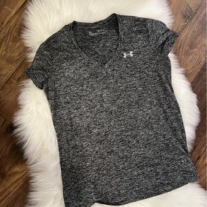 UnderArmour V-neck Short Sleeve Shirt